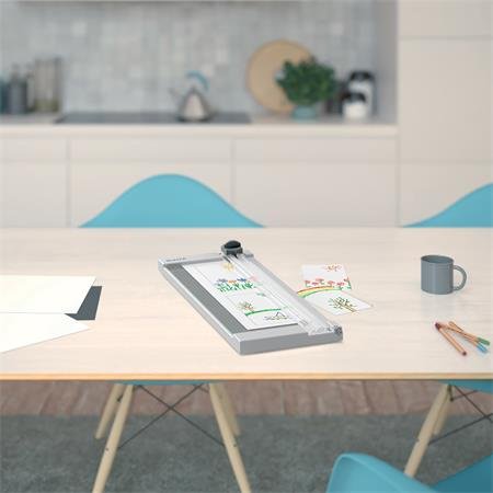 Rezačka, rotačná, A4, 8 listov, LEITZ "Precision Home A4"