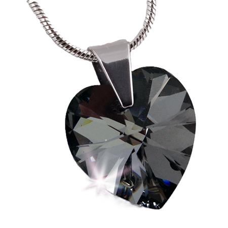 Retiazka, prívesok v tvare srdiečka, s Black Diamond krištáľom SWAROVSKI®, 18 mm, ART CRYSTELLA®