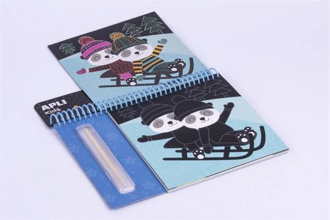 Škrabací zošit, APLI Kids "Magic Scratch", zimné radovánky 2