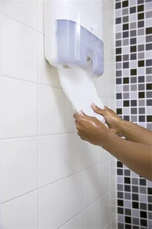 Zásobník na papierové utierky na ruky v kotúči, H1 systém, Elevation, TORK "Matic®", biela 2