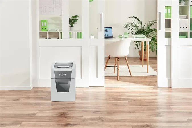 Skartovací stroj, konfety, 100 listov, LEITZ "IQ AutoFeed SmallOffice 100 P4 Pro" 9
