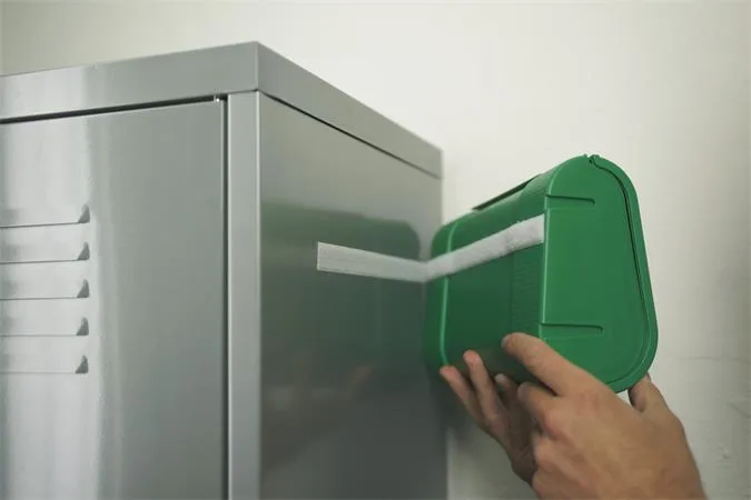 Suchý zips, samolepiaci, univerzálny, 20 mm x 1 m, TESA "On&Off",  čierna 2