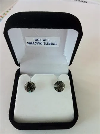 Náušnice, s Black Diamond krištáľom SWAROVSKI®, 8 mm, ART CRYSTELLA® 2