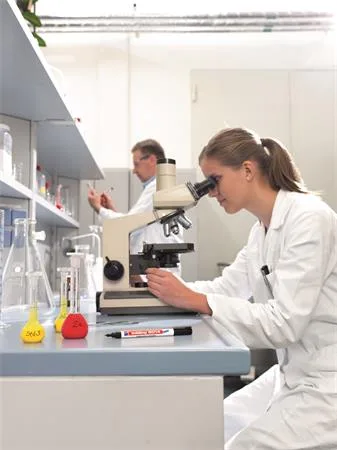 Laboratórny popisovač, 1 mm, kužeľový,  EDDING “8014“, čierna 3