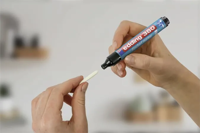 Popisovač na flipchartové tabule "380", červený 6