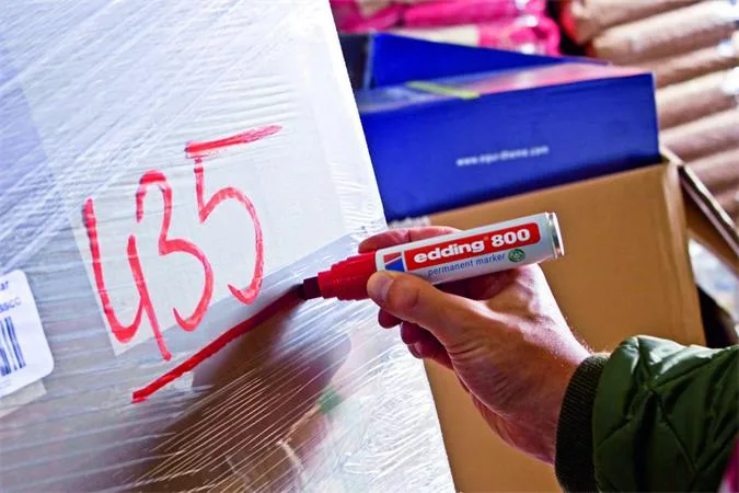 Permanentný popisovač "800", čierny 6