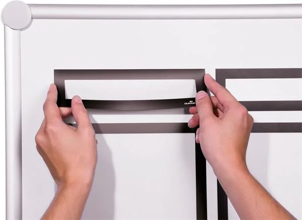 Prezentačný rámček, 210x40 mm, magnetický, DURABLE "DURAFRAME® MAGNETIC TOP", čierna 2