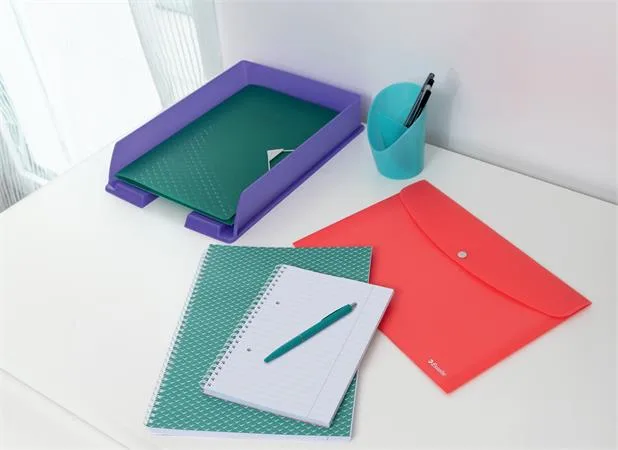 Špirálový zošit, A5, linajkový, 80 listov, ESSELTE  "Colour`Breeze", koralový 4