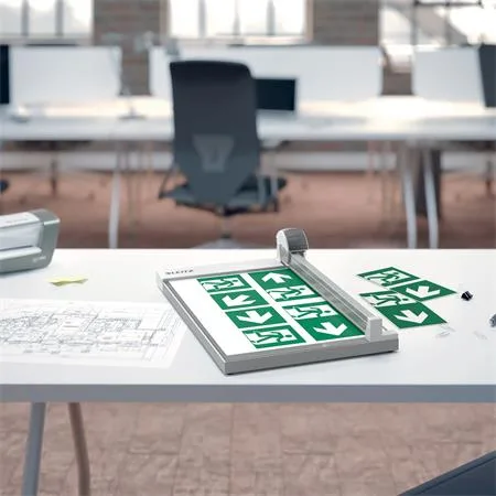 Rotačná rezačka, A3, 15 listov, LEITZ "Precision Office" 6