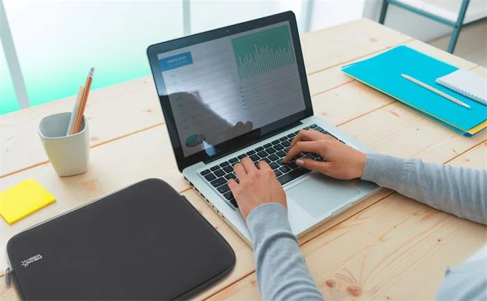 Puzdro na notebook, 15,6", antibakteriálne, RAPESCO, čierne 2
