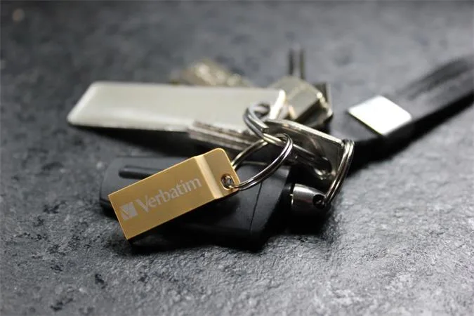 USB kľúč, 32GB, USB 3.2,  VERBATIM "Executive Metal", zlatá 4