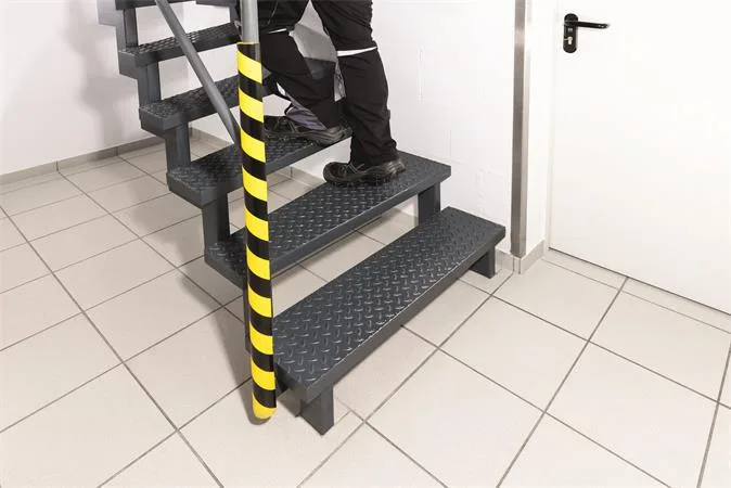 Ochranný profil potrubia, DURABLE "P30", žltá-čierna 3