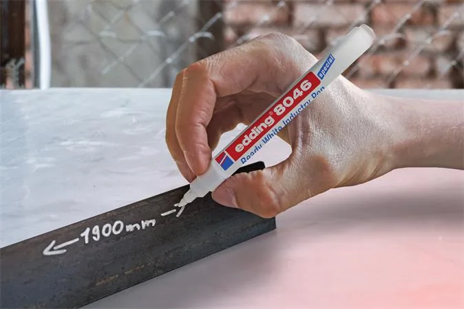Permanentný popisovač, 1-3 mm, kužeľovitý hrot, priemyselný, EDDING "8046", biela 4