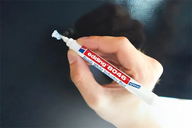 Permanentný popisovač, 1-3 mm, kužeľovitý hrot, priemyselný, EDDING "8046", biela 8