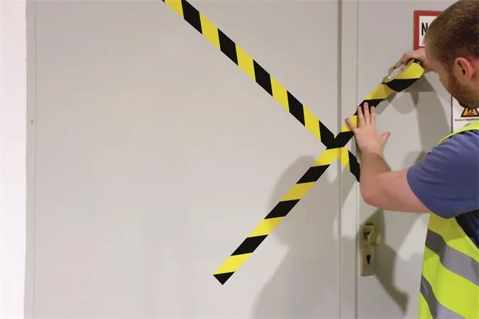 Označovacia páska, 50 mm x 33 m, 0,16 mm, DURABLE "DURALINE", žltá-čierna 2