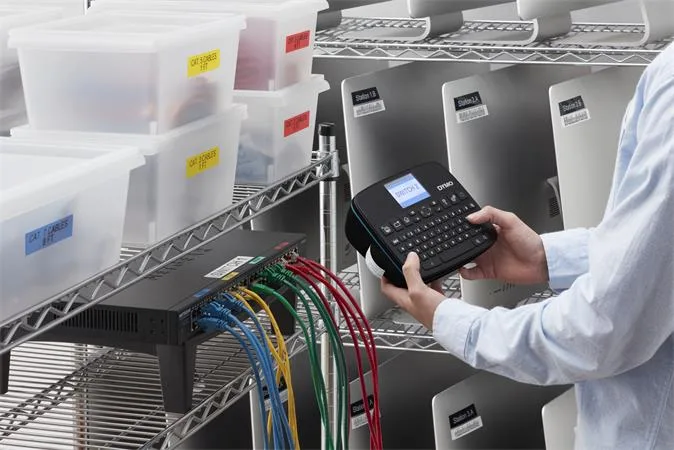Štítkovač, elektrický, ručný, DYMO "LabelManager® Executive 640 CB" 6