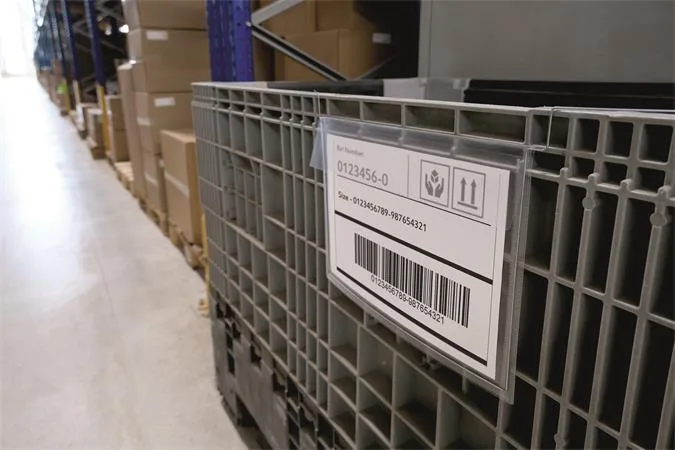 Logistický obal, A4, na šírku, DURABLE, s kovovou sponou, priehľadný 4