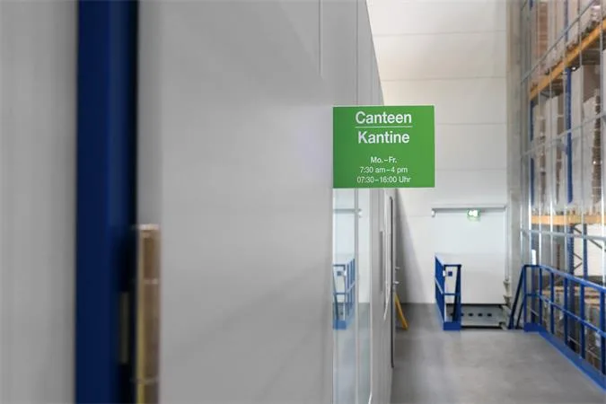 Informačná tabuľka, A4, samolepiaca, na výšku, DURABLE 2