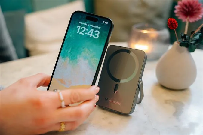 Power banka, externá batéria, magnetická (bezdrôtová), 10 000 mAh, stojanček, VERBATIM "Charge n Go", sivá 4