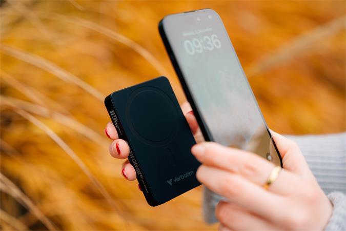 Power banka, externá batéria, bezdrôtová, 10 000 mAh, VERBATIM "Charge n Go Essentials", čierna 5