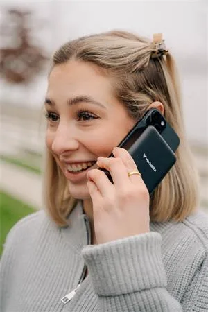 Power banka, externá batéria, magnetická, 20 000 mAh, stojanček, VERBATIM "Charge n Go Essentials", čierna 5