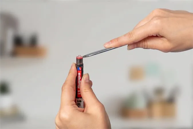 Lakový popisovač, 1–2 mm, EDDING „51“, zelený 6