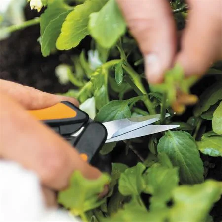 Záhradnícke nožnice, micro-tip, FISKARS "Solid™ SP13" 6