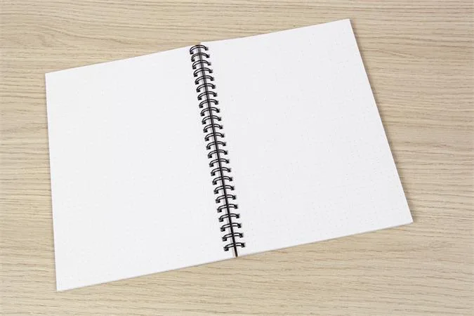 Špirálový zošit, A5, bodkovaný, 80 listov, mäkká obálka, SIGEL "Quicknote", koralový-sivý 2