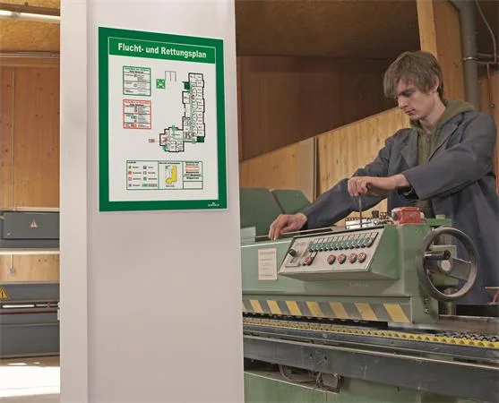 Informačný panel, A4, samolepiaca zadná strana, DURABLE "DURAFRAME®", zelený 3