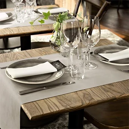 Servítky, priemyselne kompostovateľné, 1/4 ohyb, 1-vrstvové, 39x39 cm, Premium, TORK "LinStyle", biele 2