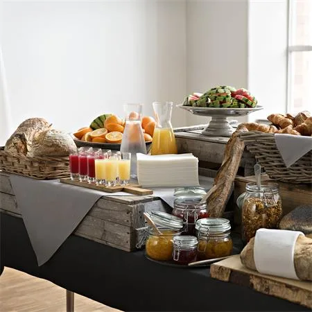 Servítky, priemyselne kompostovateľné, 1/8 ohyb, 1-vrstvové, 39x39 cm, Premium, TORK "LinStyle", biele 2